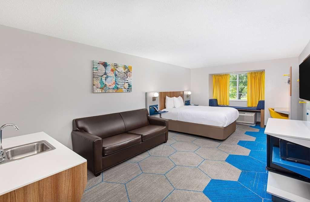 Microtel Inn & Suites Columbus North Oda fotoğraf