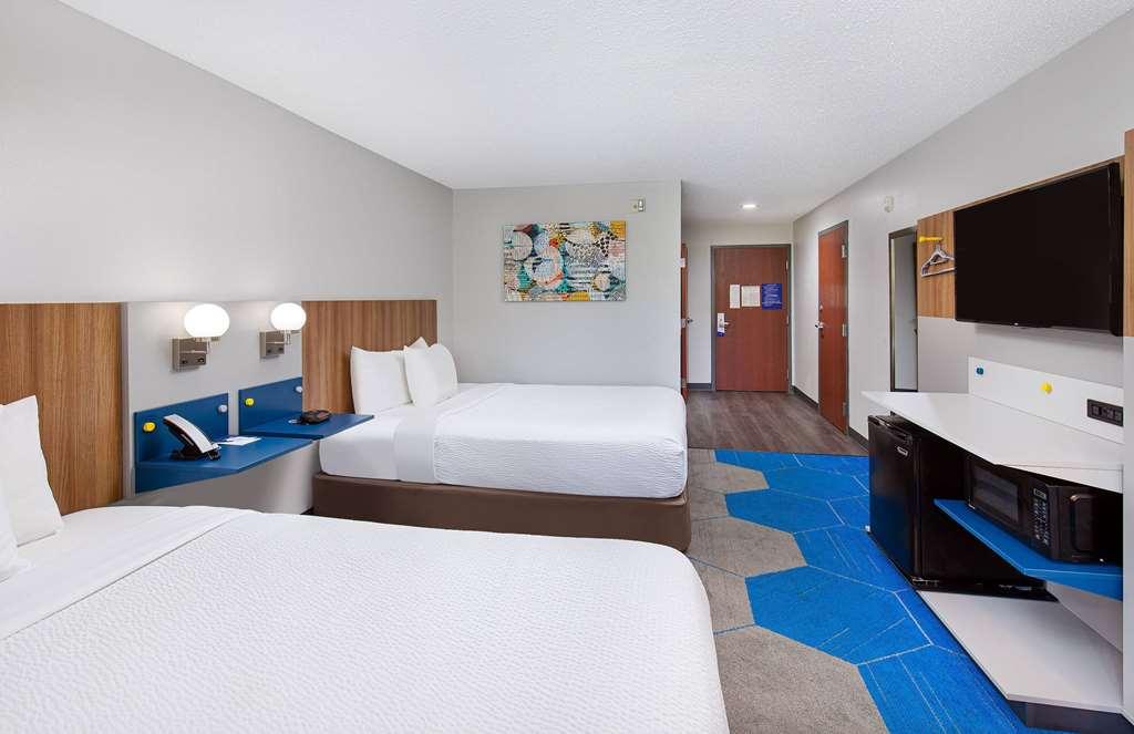 Microtel Inn & Suites Columbus North Oda fotoğraf