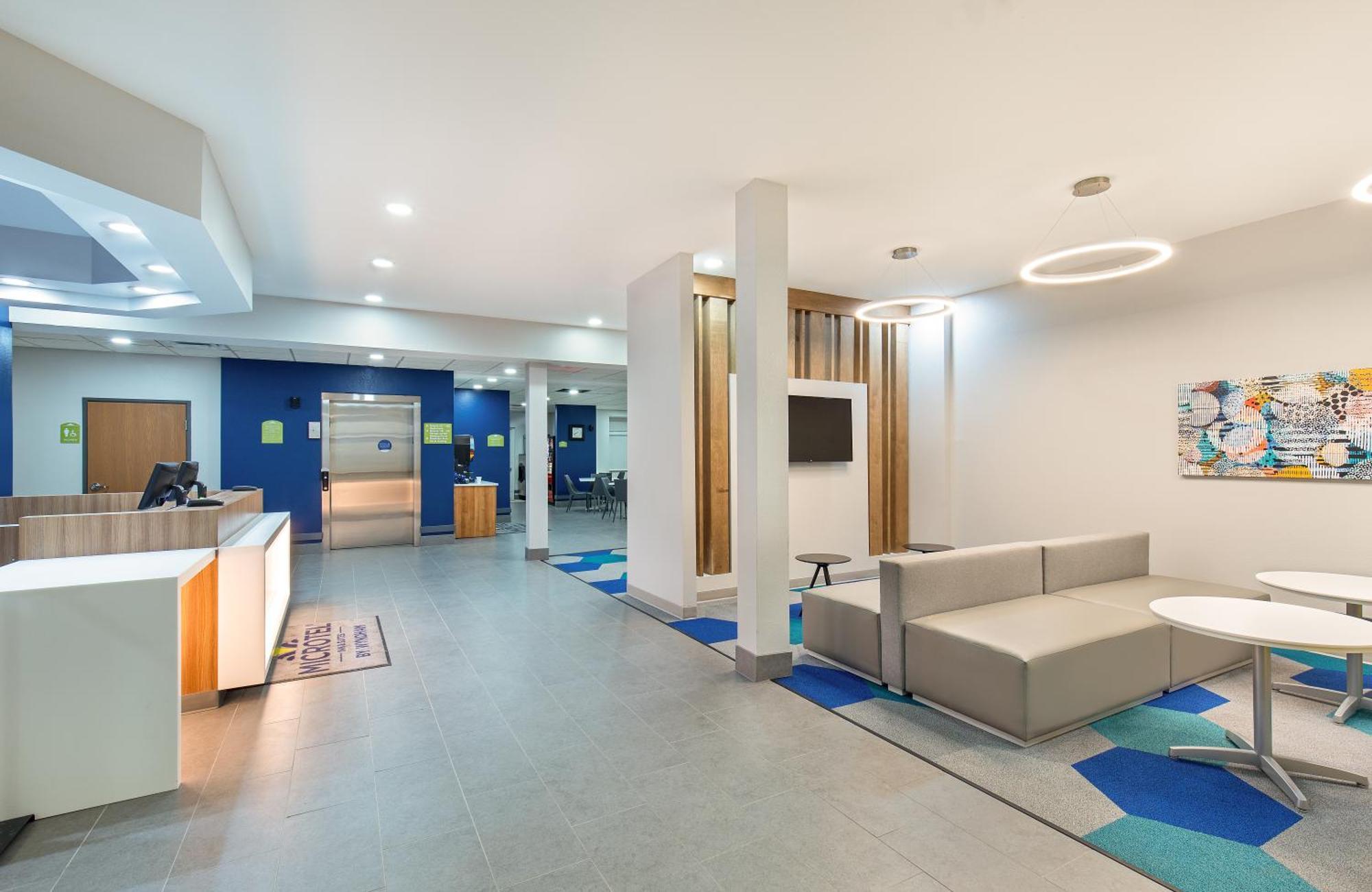 Microtel Inn & Suites Columbus North Dış mekan fotoğraf